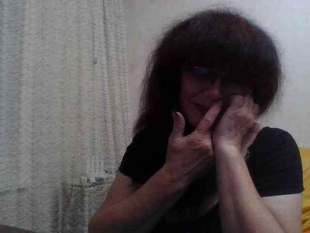 Sylvia-5 Live Webcam on BongaCams