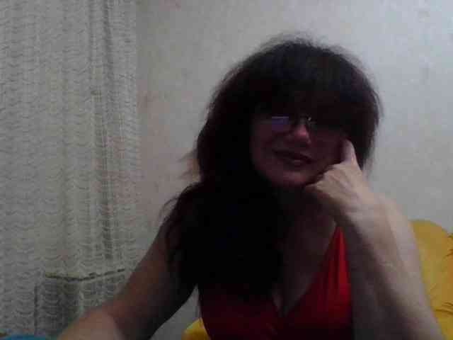 Sylvia-5 live female cam on bongacams
