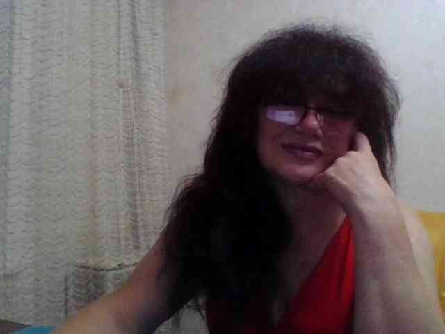 Sylvia-5 live female cam on bongacams
