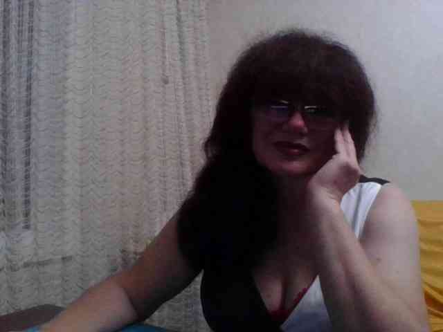 Sylvia-5 Live Webcam on BongaCams