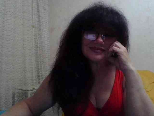 Sylvia-5 live female cam on bongacams