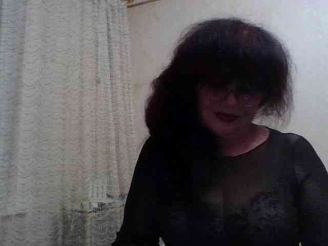 Sylvia-5 live female cam on bongacams