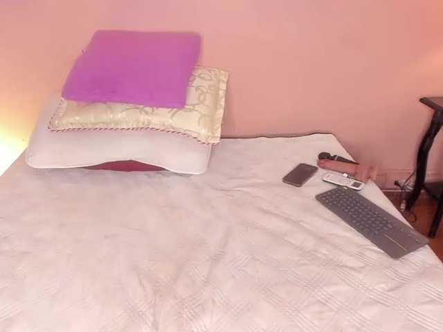 SofiaBennet live cam on BongaCams