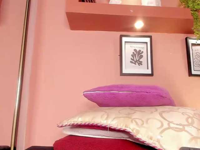 SofiaBennet live cam on BongaCams