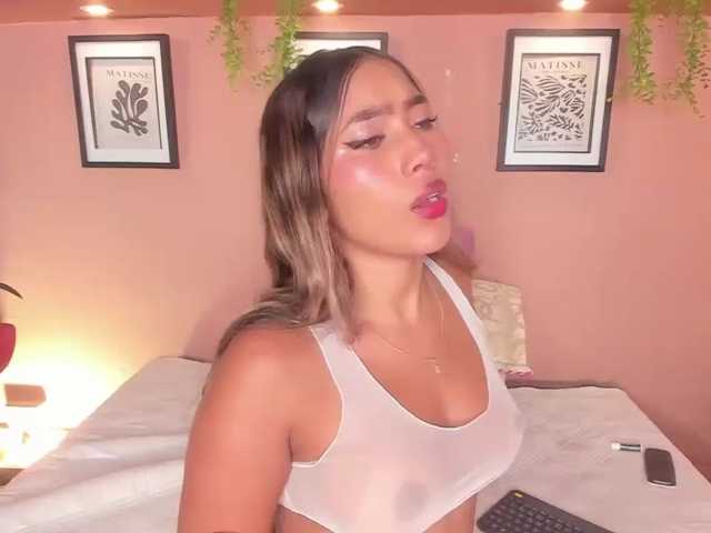 SofiaBennet live cam on BongaCams
