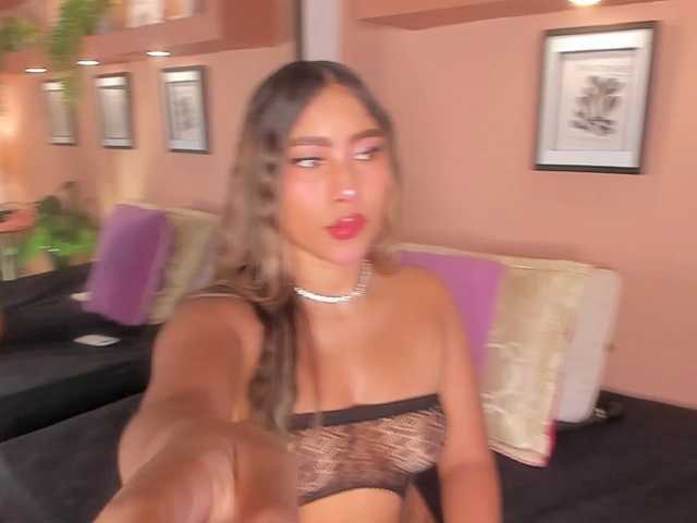 SofiaBennet live cam on BongaCams
