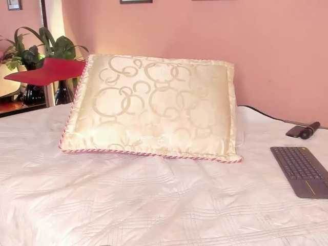 SofiaBennet live cam on BongaCams