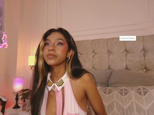JasmineRoss live cam on BongaCams