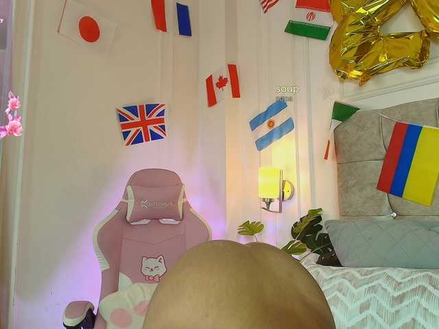 JasmineRoss live cam on BongaCams