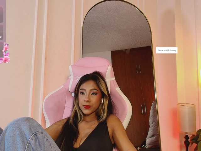 JasmineRoss live cam on BongaCams