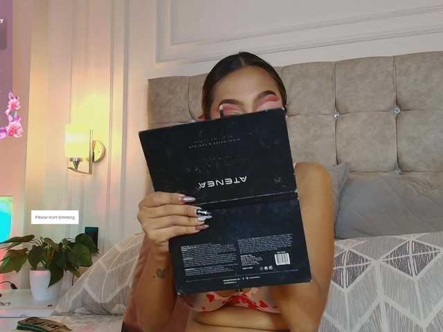 JasmineRoss live cam on BongaCams