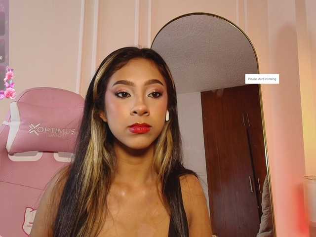 JasmineRoss live cam on BongaCams