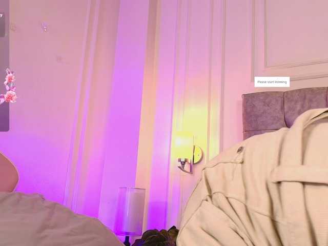 JasmineRoss live cam on BongaCams