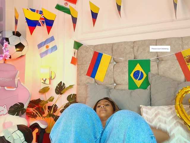 JasmineRoss live cam on BongaCams