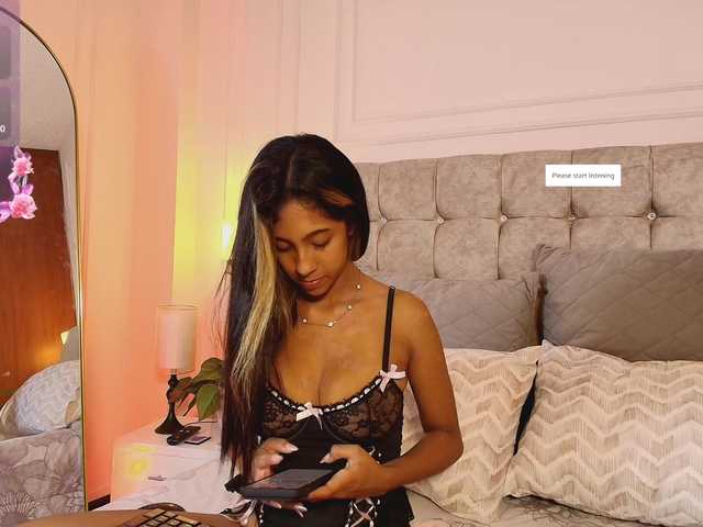 JasmineRoss live cam on BongaCams