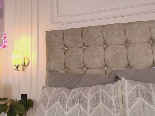 JasmineRoss live cam