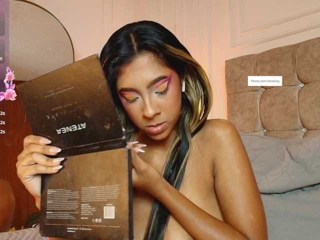 JasmineRoss live cam on BongaCams