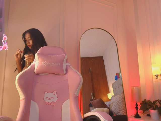 JasmineRoss live cam on BongaCams