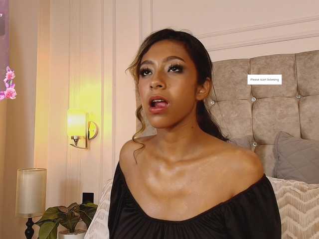 JasmineRoss live cam on BongaCams