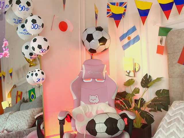 JasmineRoss live cam on BongaCams
