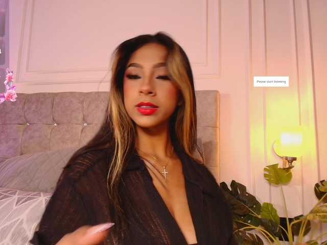 JasmineRoss live cam on BongaCams