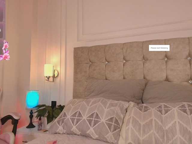 JasmineRoss live cam on BongaCams