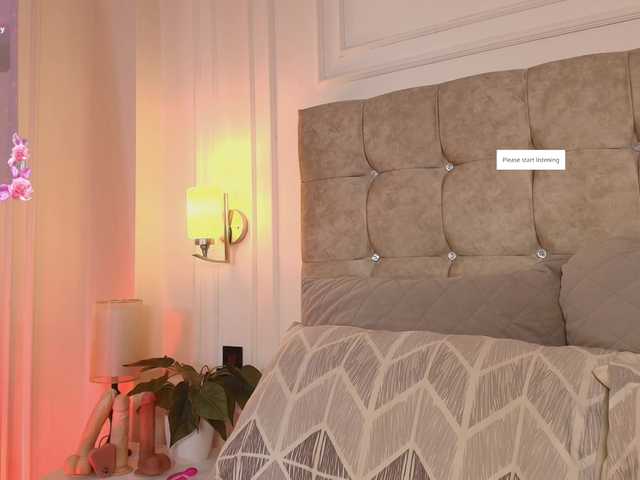 JasmineRoss live cam on BongaCams