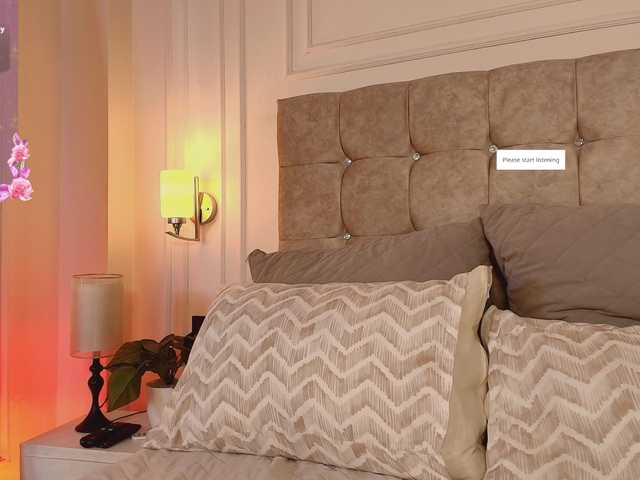 JasmineRoss live cam on BongaCams