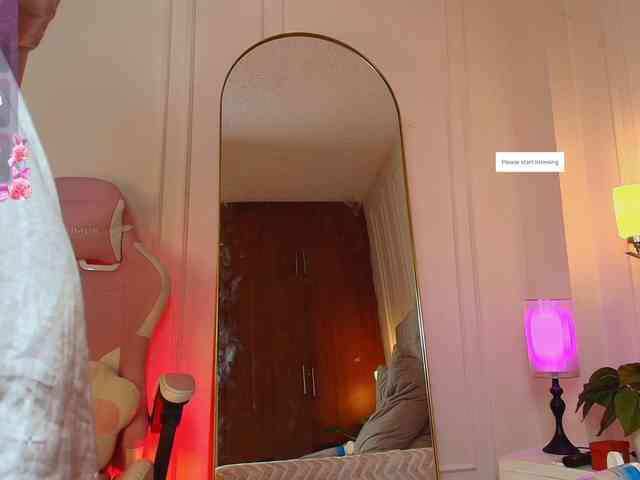 JasmineRoss webcam