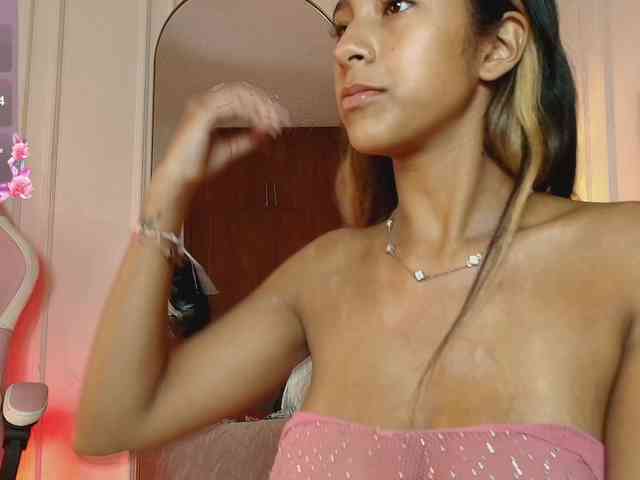 JasmineRoss webcam