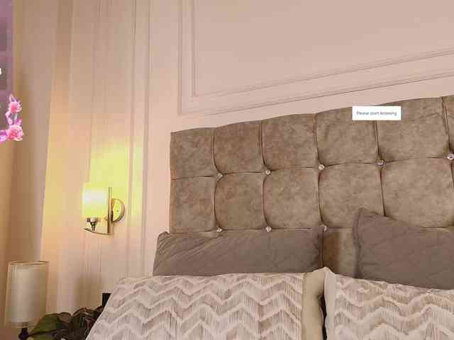 JasmineRoss webcam