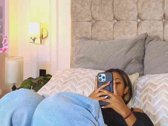 JasmineRoss webcam