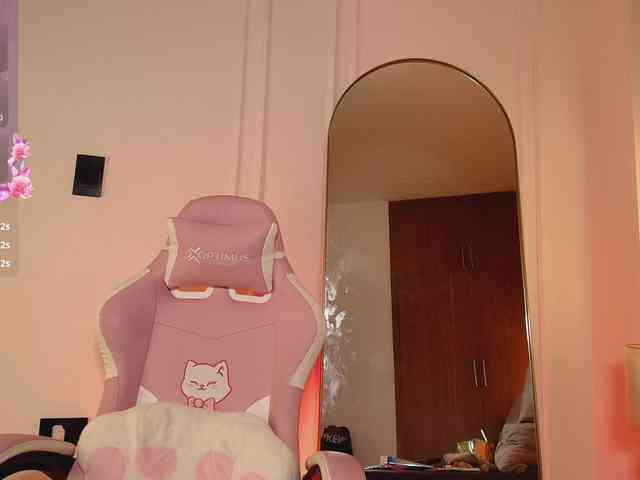 JasmineRoss webcam