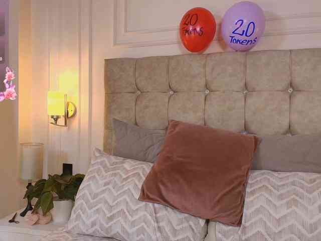 JasmineRoss webcam