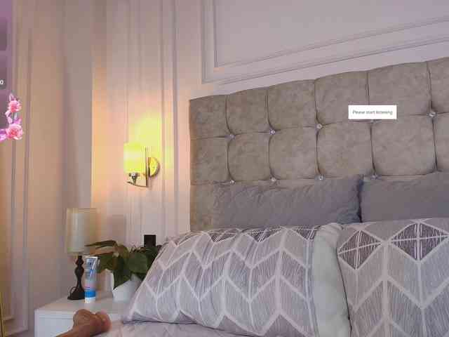 JasmineRoss webcam