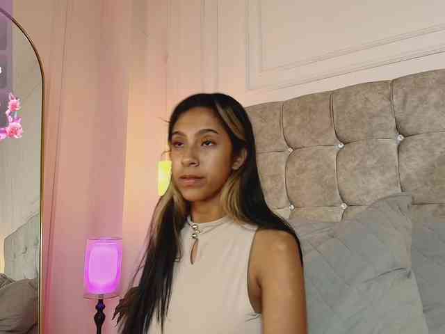 JasmineRoss webcam
