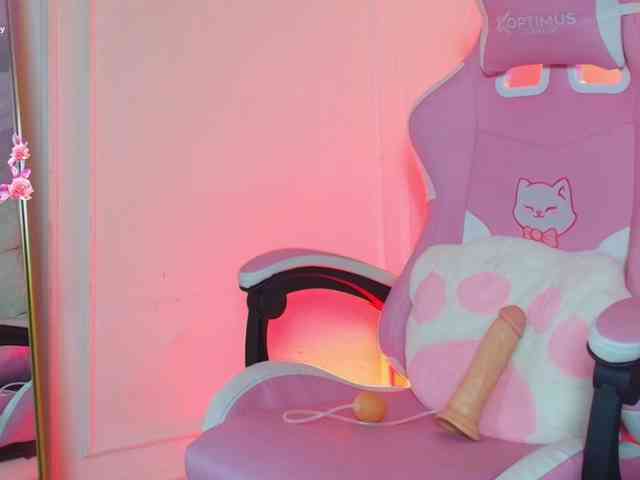 JasmineRoss Live Webcam on BongaCams