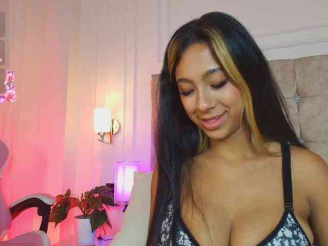 JasmineRoss webcam