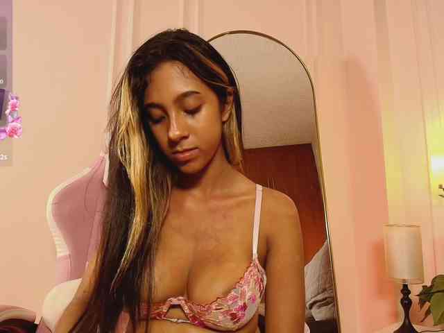 JasmineRoss webcam
