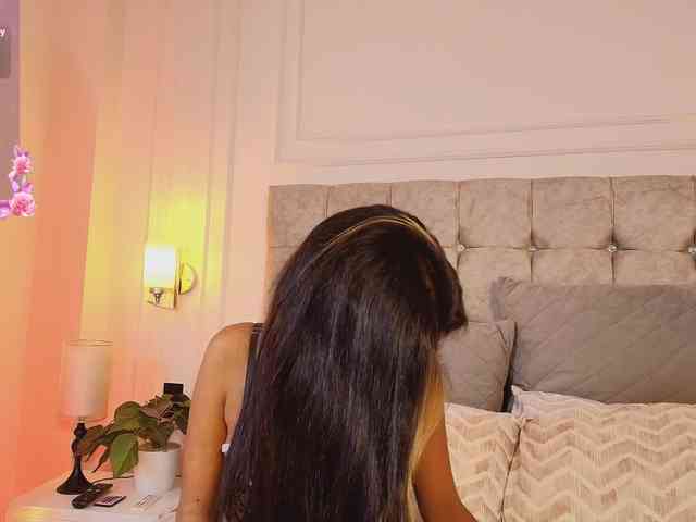 JasmineRoss webcam