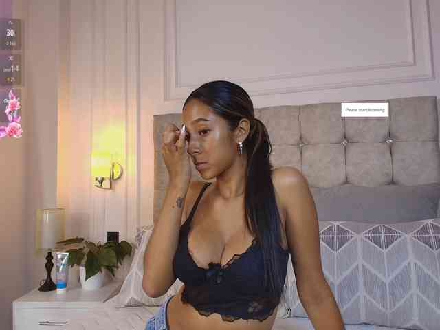 JasmineRoss webcam
