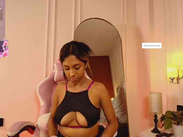 JasmineRoss webcam
