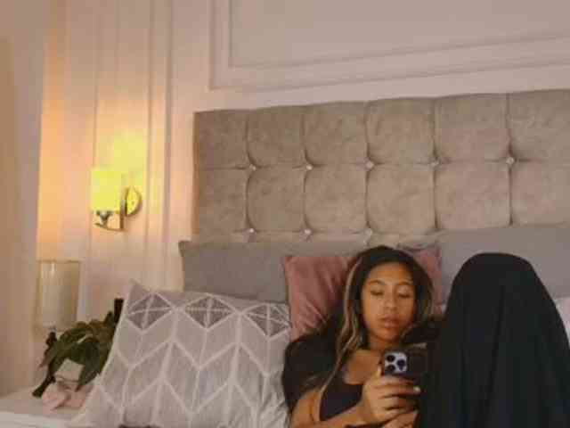 JasmineRoss webcam