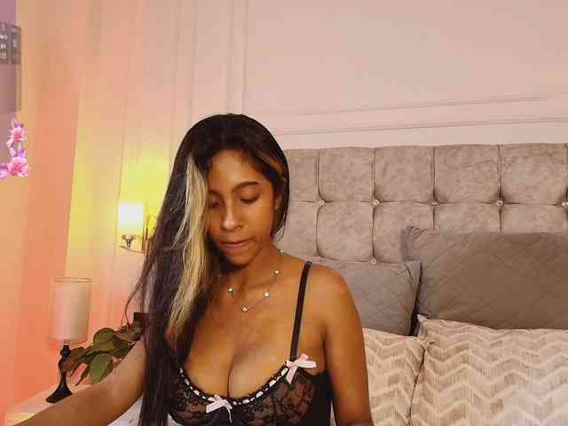 JasmineRoss webcam