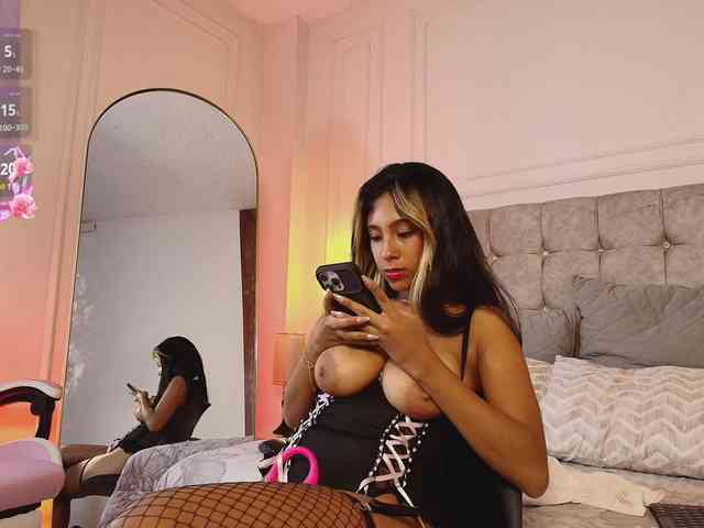 JasmineRoss webcam