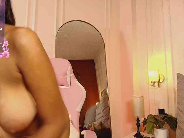 JasmineRoss webcam