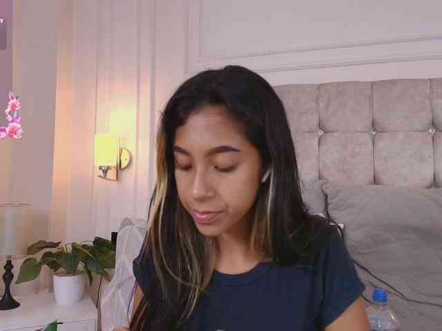 JasmineRoss webcam