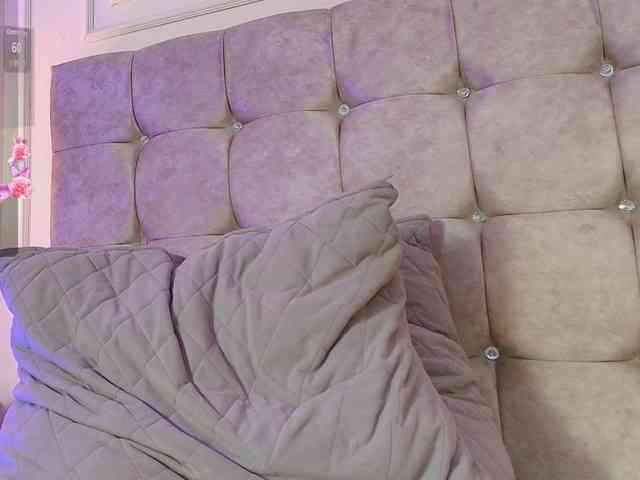 JasmineRoss webcam