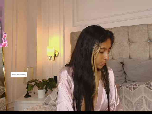 JasmineRoss webcam