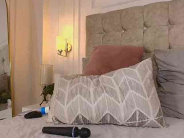 JasmineRoss webcam